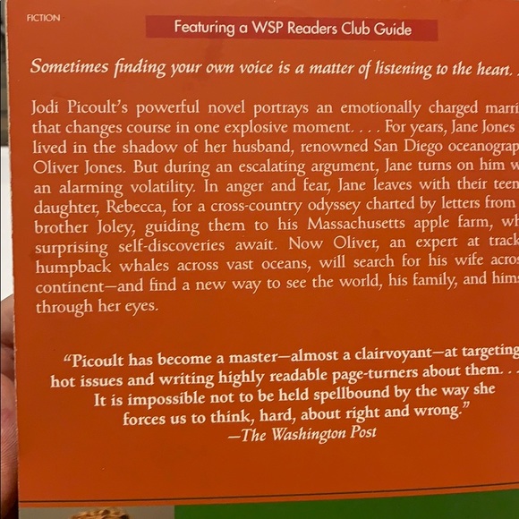 ☄️2/$15 ☄️ Songs of the humpback whale - Picture 3 of 4